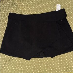 Zara Basics Skort.  Like New never worn.